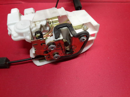 2005 - 2021 Nissan RIGHT PASSENGER Door Latch Lock Actuator 80500-ZP70A