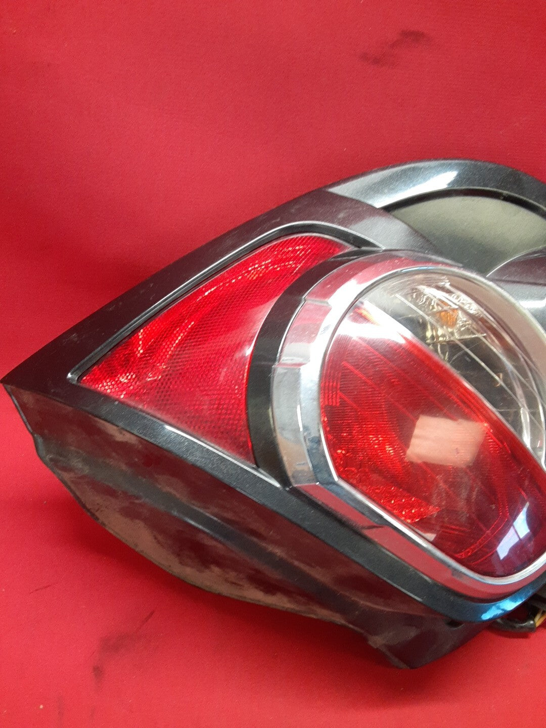 2012-2016 GM Chevrolet Sonic Right Rear Passenger Taillight Assembly 42407869