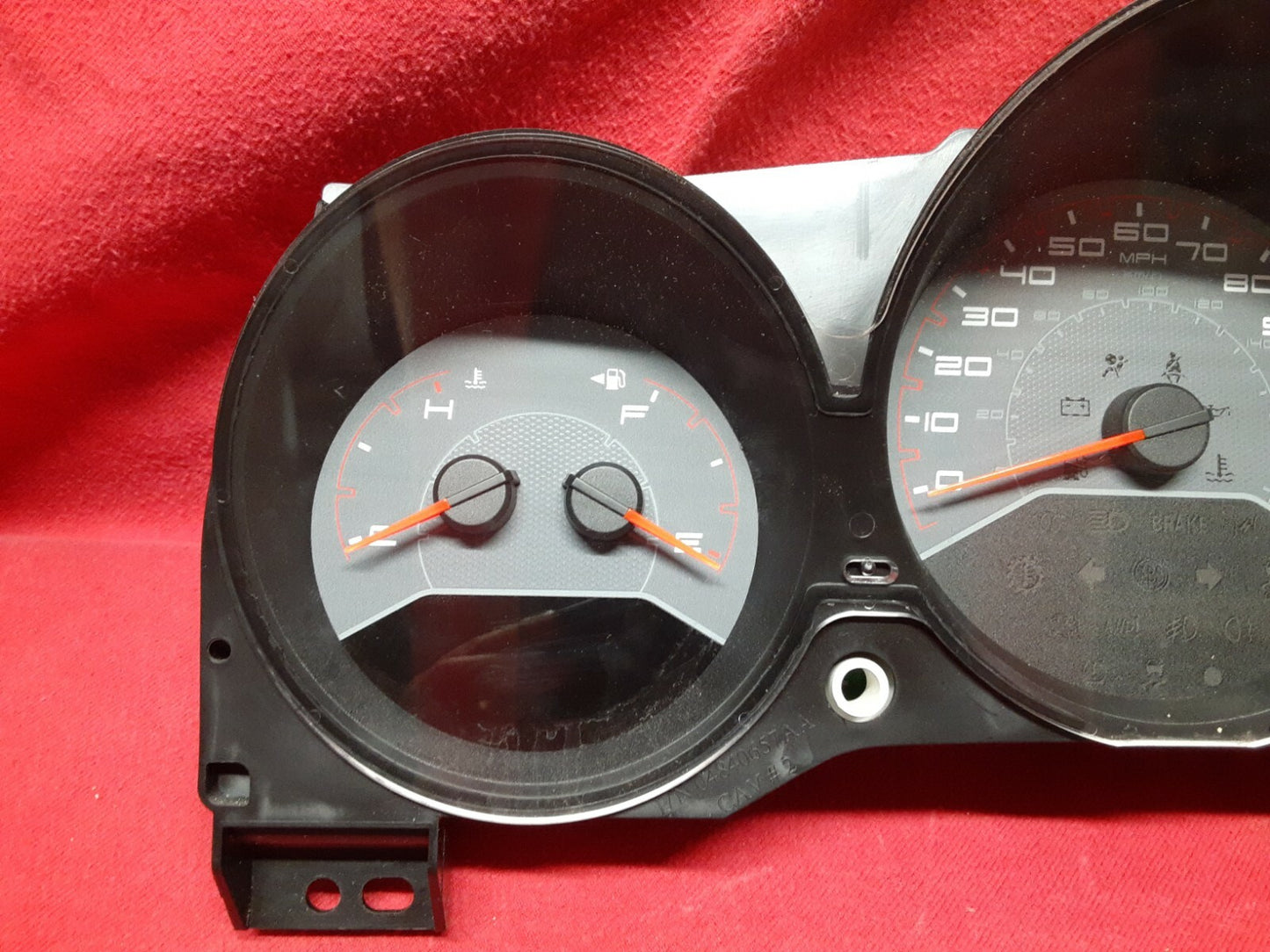 2013 2014 Dodge Avenger Speedometer Instrument Cluster 56046511AH