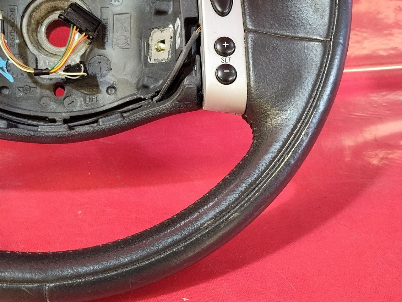 2002 2003 Mini Cooper Base / S Leather Steering Wheel w/ Cruise MANUAL Trans
