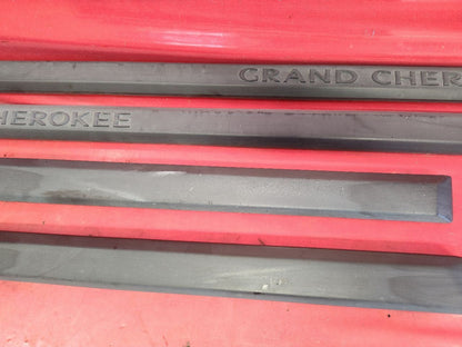 2007-2010 Jeep Grand Cherokee Laredo FRONT/REAR Door Molding Trim Set Black