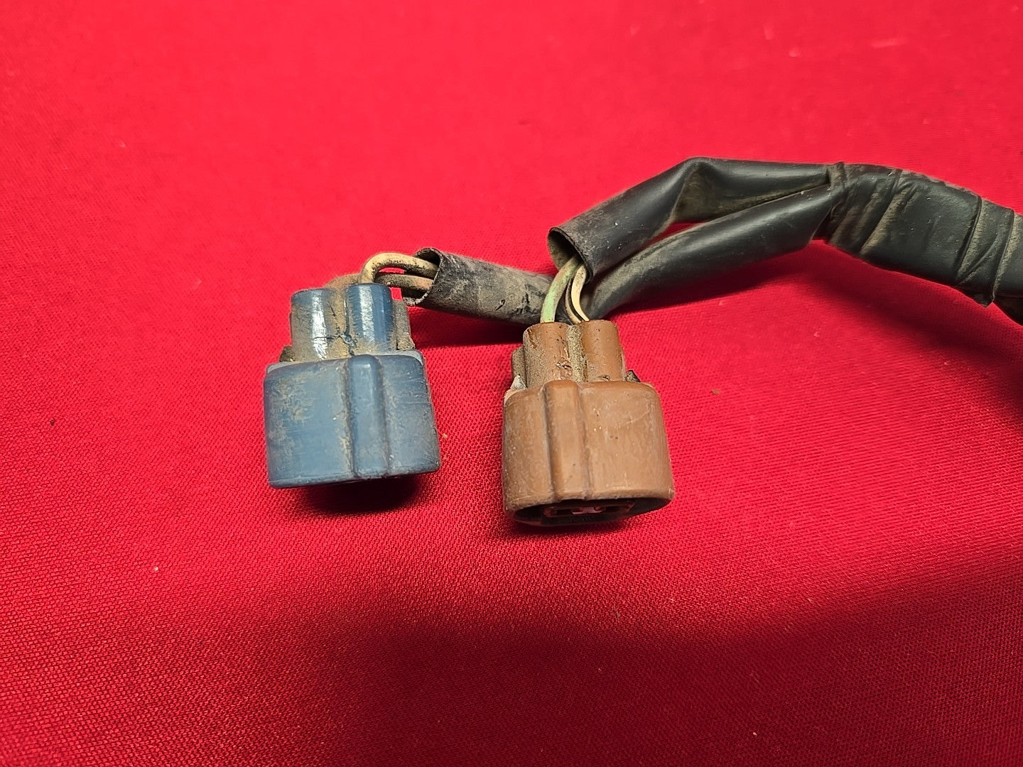 1990-1995 Toyota 4Runner / Pickup 4WD Differential Vacuum Solenoid PIGTAILS