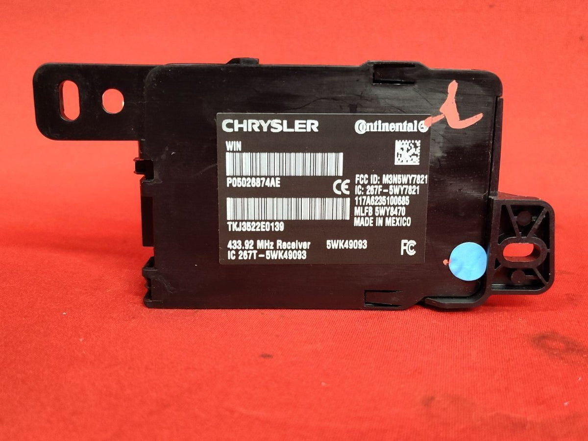 2008-2010 Chrysler Town & Country Ignition Lock Switch Door Cylinder Key SET