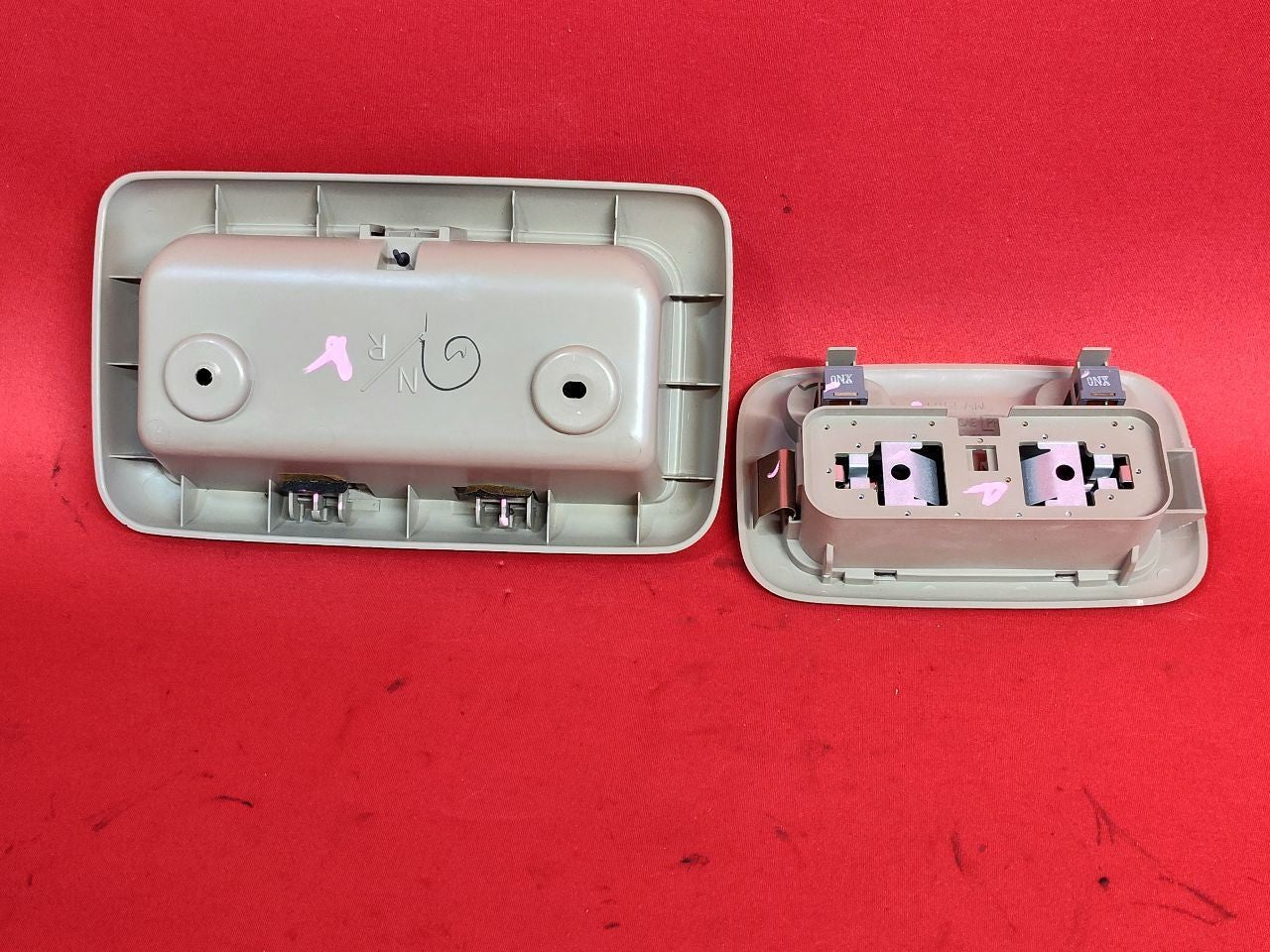 2000 2001 Nissan Maxima Roof Map Sunglass Console Dome Light SET Beige