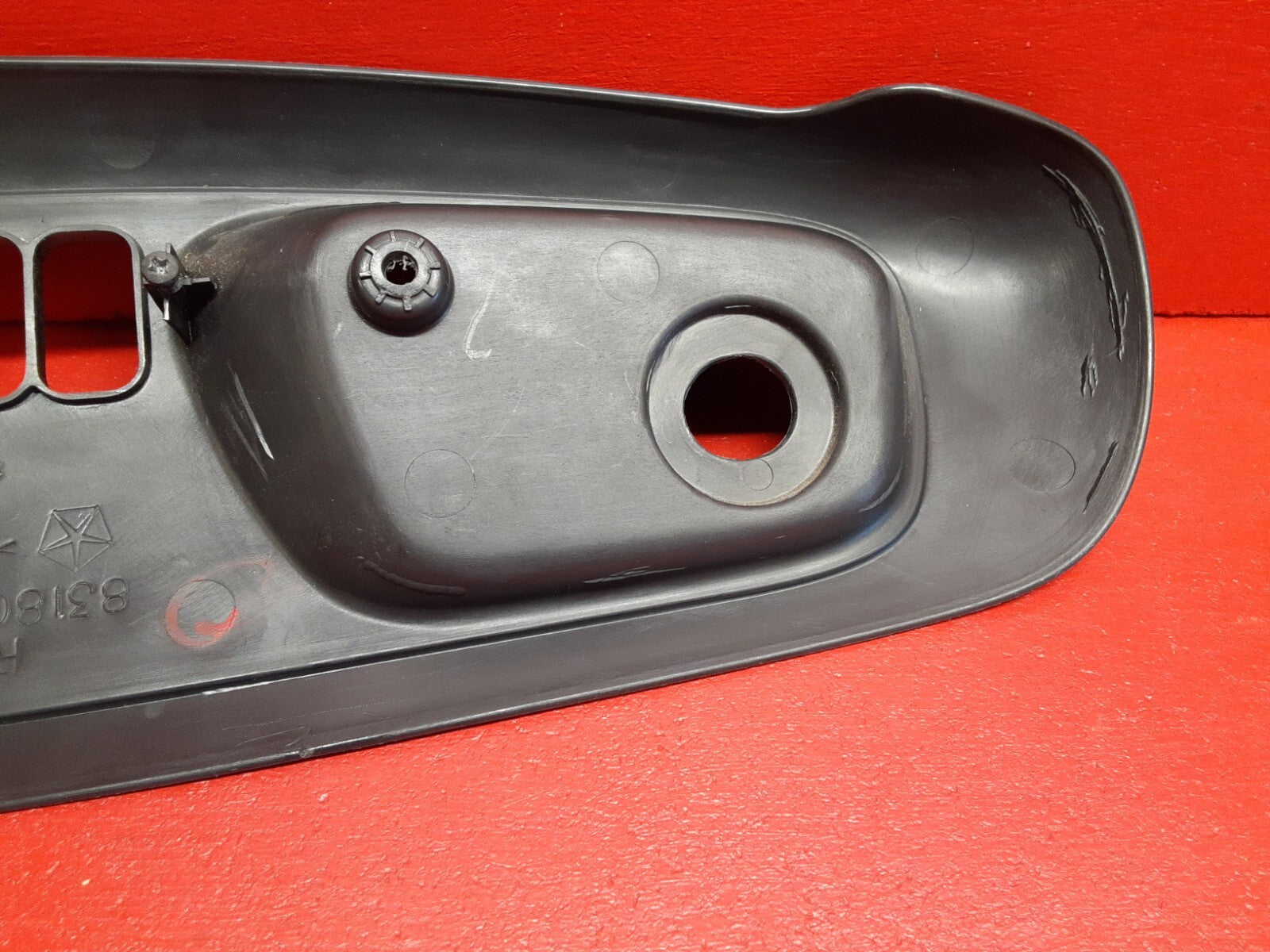 2001 Dodge Durango Power RIGHT PASSENGER Lumbar Seat Switch Bezel Trim 831800AB