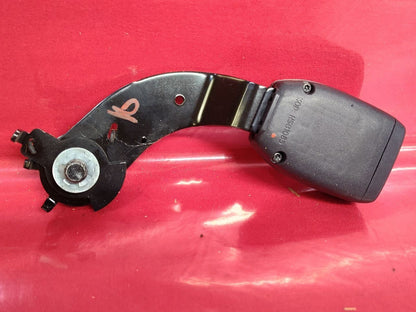 2009-2011 Honda Pilot 2ND SECOND Row CENTER-Right Seat Belt Buckle Tongue