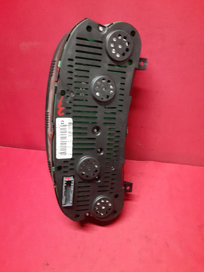 2006 Cadillac CTS Instrument Cluster Speedometer Tach 2.8L V6  15284100