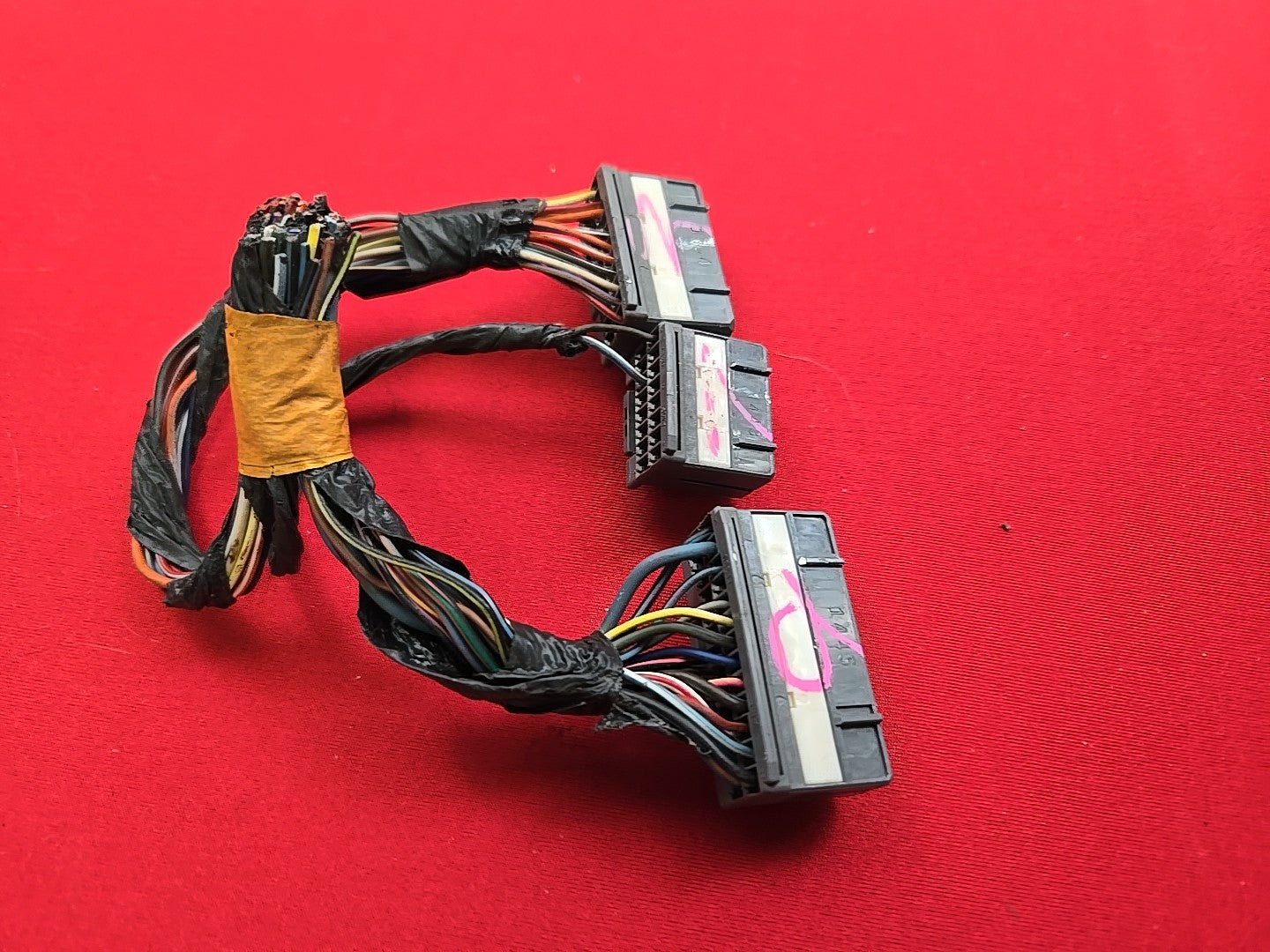 2000-2004 Ford F-150 Interior Cabin Fuse Box\ w/ POWER GROUP PKG - PIGTAILS ONLY