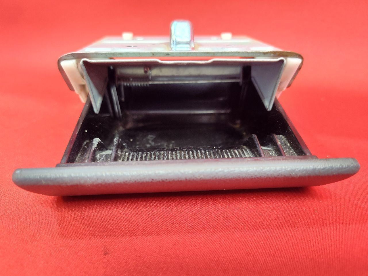 1990-1995 Toyota 4 Runner / Pickup Cigarette Ash Tray Coin Holder Medium Gray