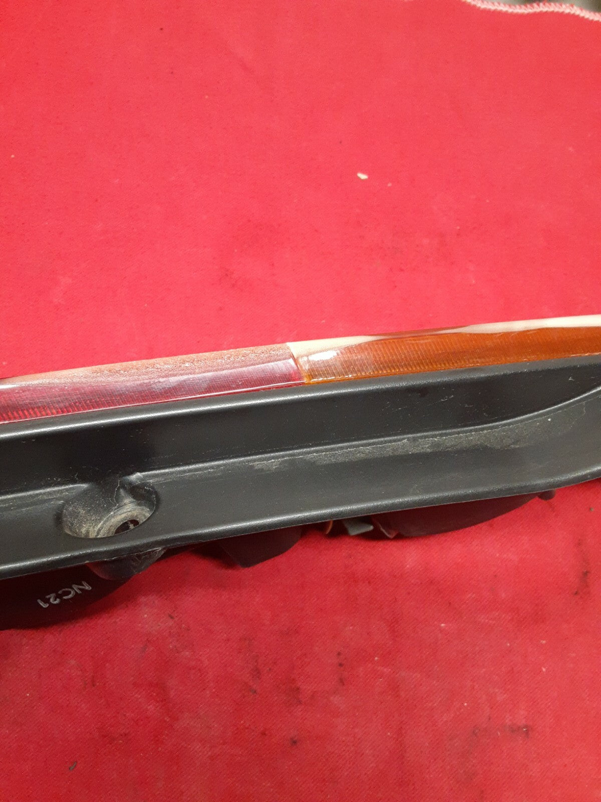 1997 1998 1999 2000 2001 Honda CRV CR-V LEFT DRIVER Tail Light Lamp 