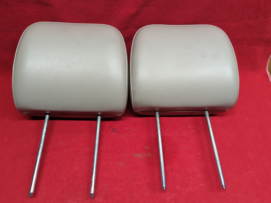 2006 Chrysler Pacifica FRONT LEFT & RIGHT Headrests Premium Leather Light Taupe