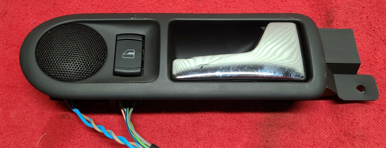 1998 - 2005 Volkswagen Passat - Rear Right Interior Door Handle - 3B0839114