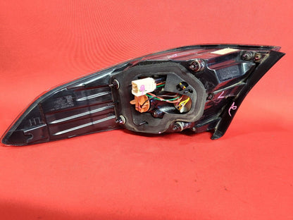 2015-2017 Hyundai Sonata GDI LEFT DRIVER Outer Quarter Tail Light Lamp Halogen