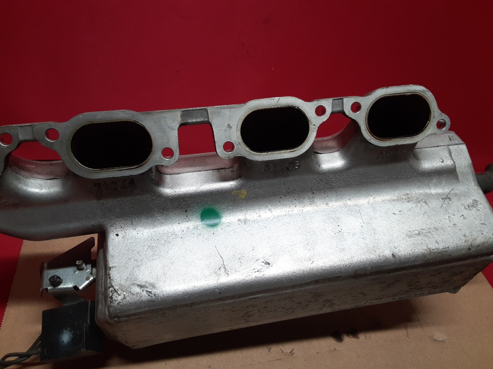 2006 - 2009 Land Range Rover Sport SUPERCHARGED Lower Intake Manifold SET