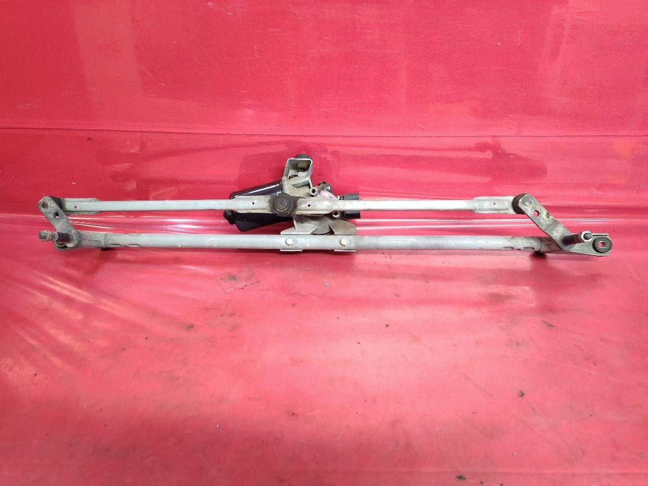 2005-2016 Land Rover LR3 LR4 / 06-13 Sport Wiper Motor w/ Transmission Linkage