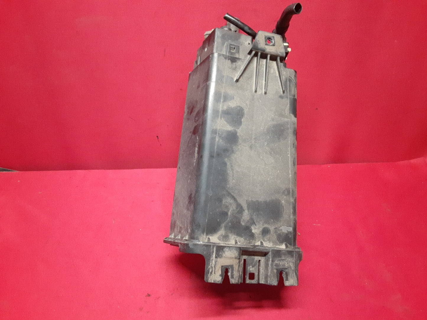 2008 - 2019 Ford Lincoln Mercury Fuel Vapor Charcoal Canister AG1Z-9D653-D