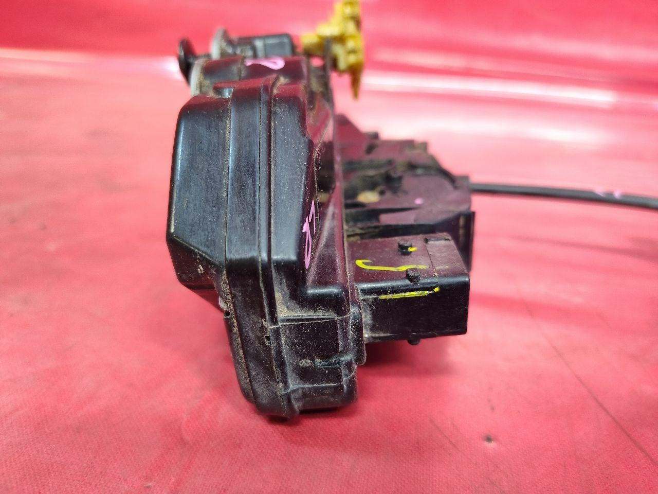 2007-2017 GMC Chevrolet Buick REAR LEFT DRIVER Door Latch Lock Actuator
