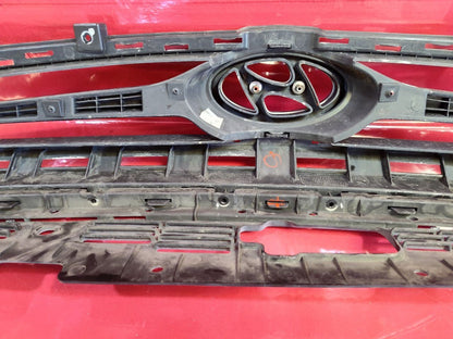 13-16 Hyundai Genesis Coupe UPPER Front Bumper Grille Insert w/ Emblem