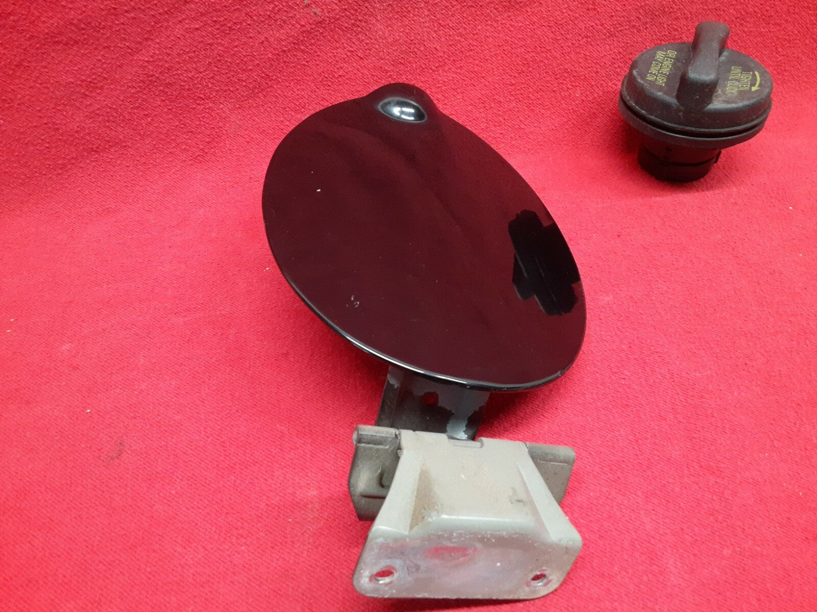 2001 2002 2003 2004 2005 2006 2007 Ford Escape Fuel Filler Door Lid Ebony Black