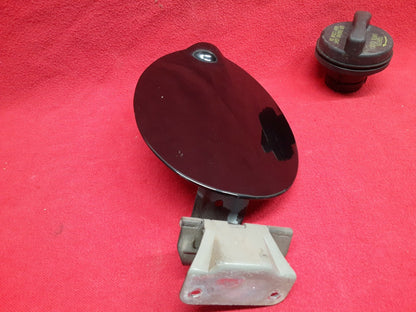 2001 2002 2003 2004 2005 2006 2007 Ford Escape Fuel Filler Door Lid Ebony Black