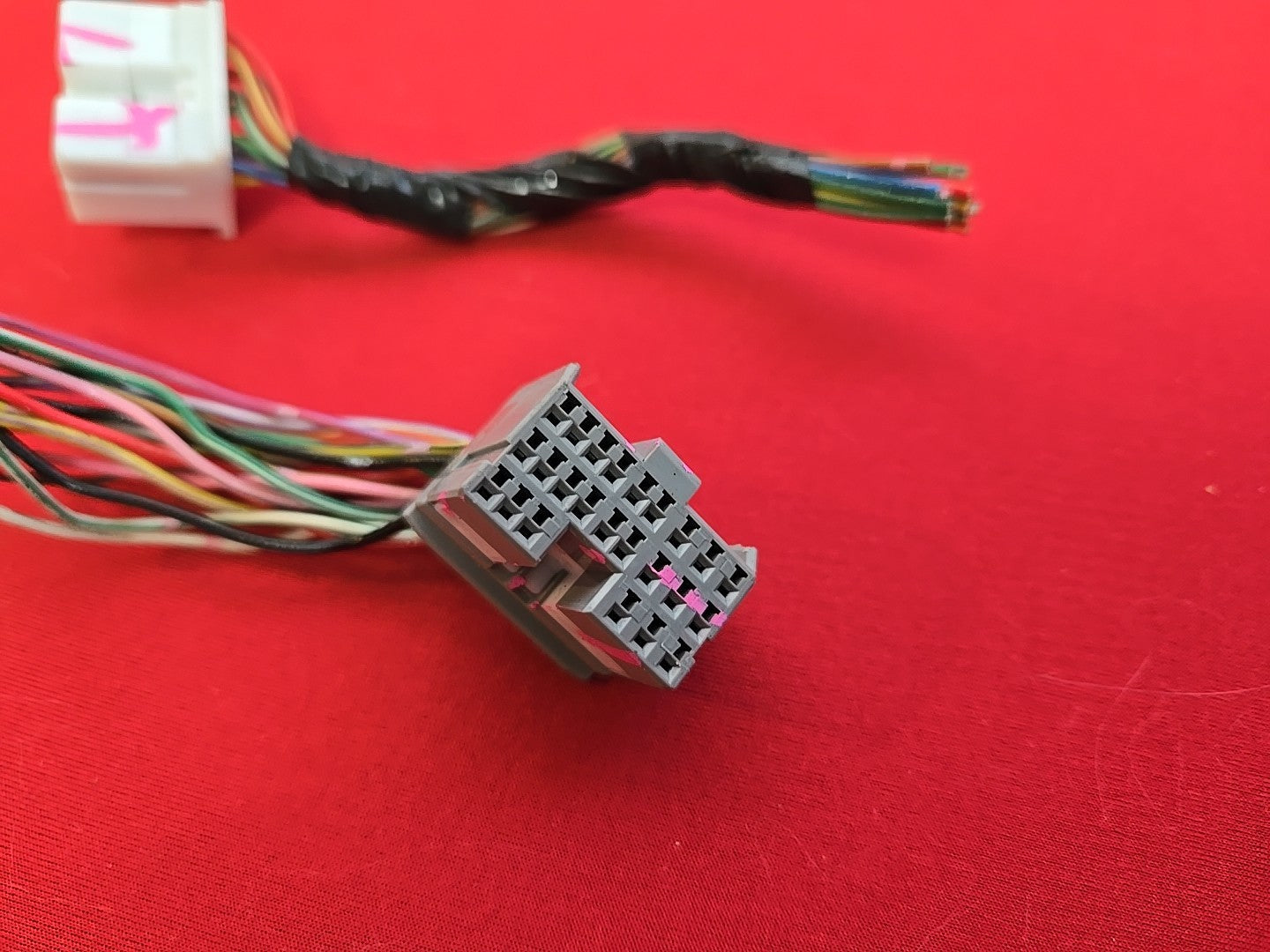 2000 2001 Nissan Maxima 3.0L V6 Auto Transmission Control Module TCM - PIGTAILS
