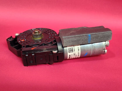2018-2024 VW Volkswagen & Audi FRONT / FORWARD Panoramic Sunroof Motor