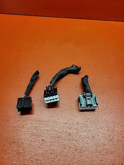 2011-2016 Chevrolet Cruze Radio Amplifier Unit Pigtails 95228887