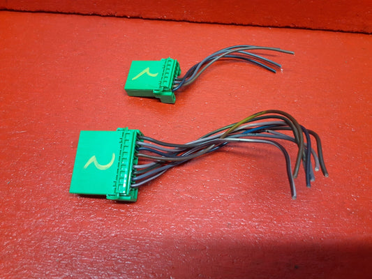 Volvo Multi Vehicle Overhead Dome Light Rear View Mirror Sunroof PIGTAILS ONLY