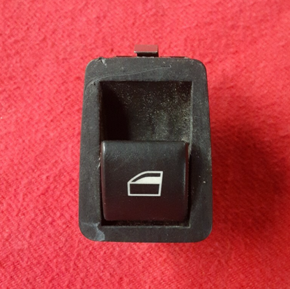 2002 2002 2003 BMW 335i 3 Series REAR Window Switch 6 902 174
