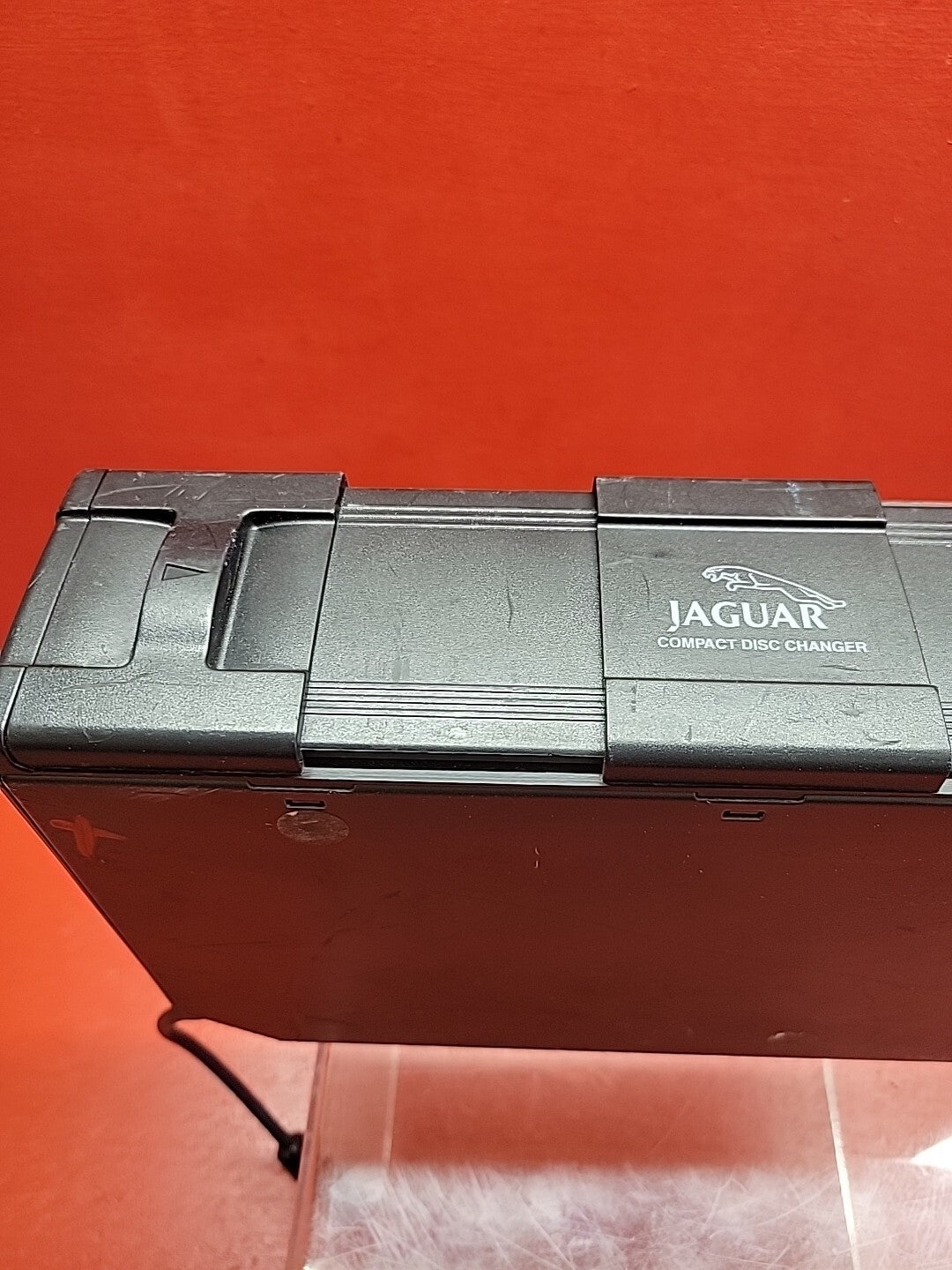 1997-2000 Jaguar XK8 Compact Disc Changer LNC4160AA