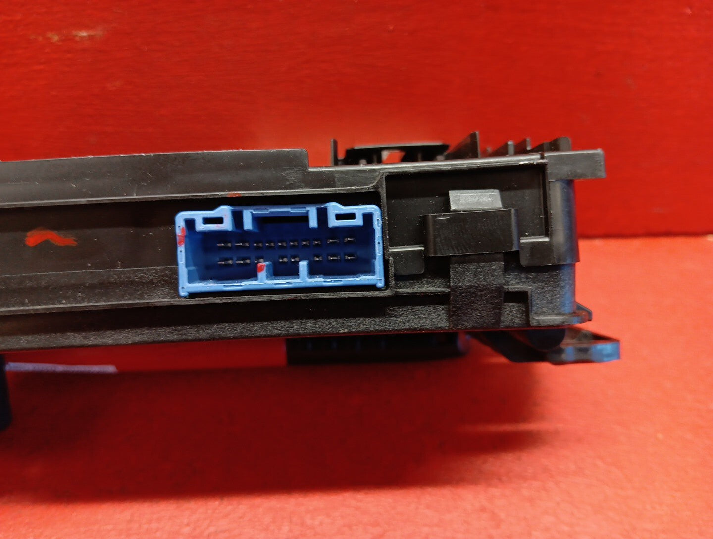 2014 - 2016 Mazda 3 Rear Body BCM Relay Controller Module KD45-67-5Y0G
