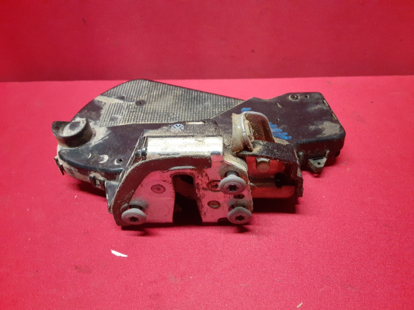 2006 - 2014 Toyota RAV4 RAV-4 REAR Liftgate Hatch Latch Lock Actuator 6911042131