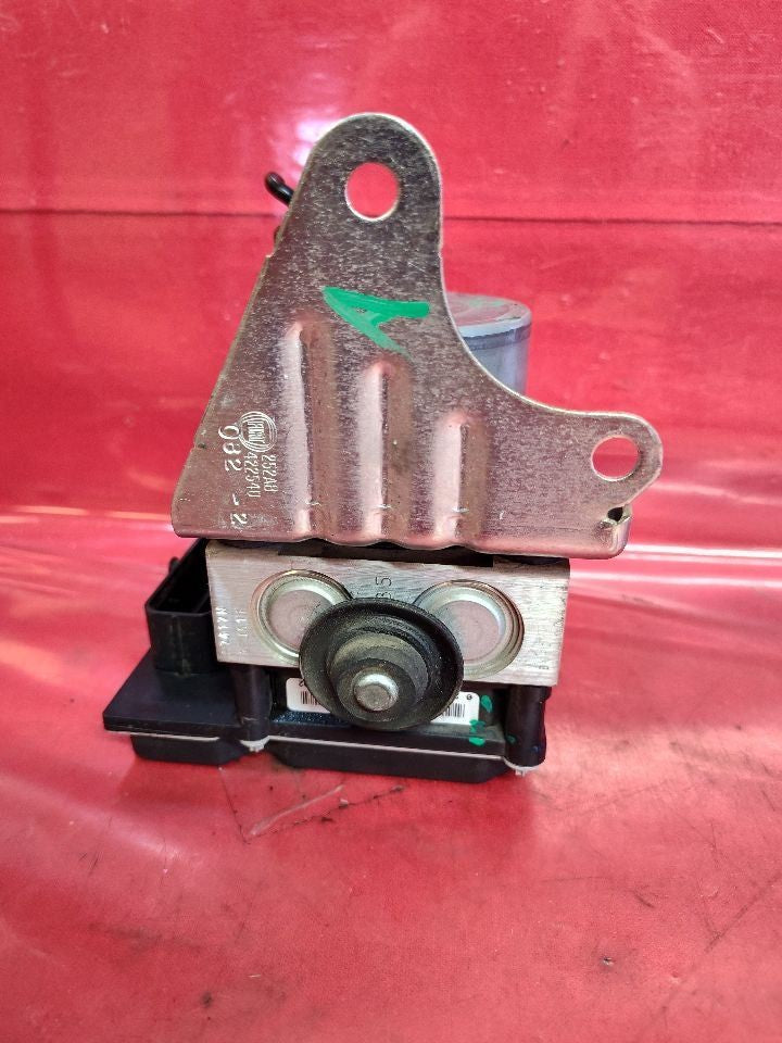 2012-2019 Fiat 500 Anit-Lock Brake Pump ABS Control Module - 67k Miles