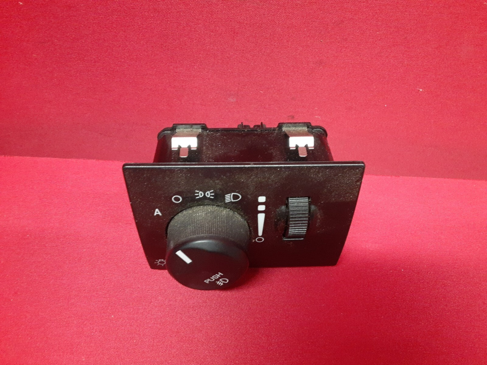 2006 - 2010 Mopar Dodge Chrysler Headlight Lamp Switch W Fog Lights - 68019789AE