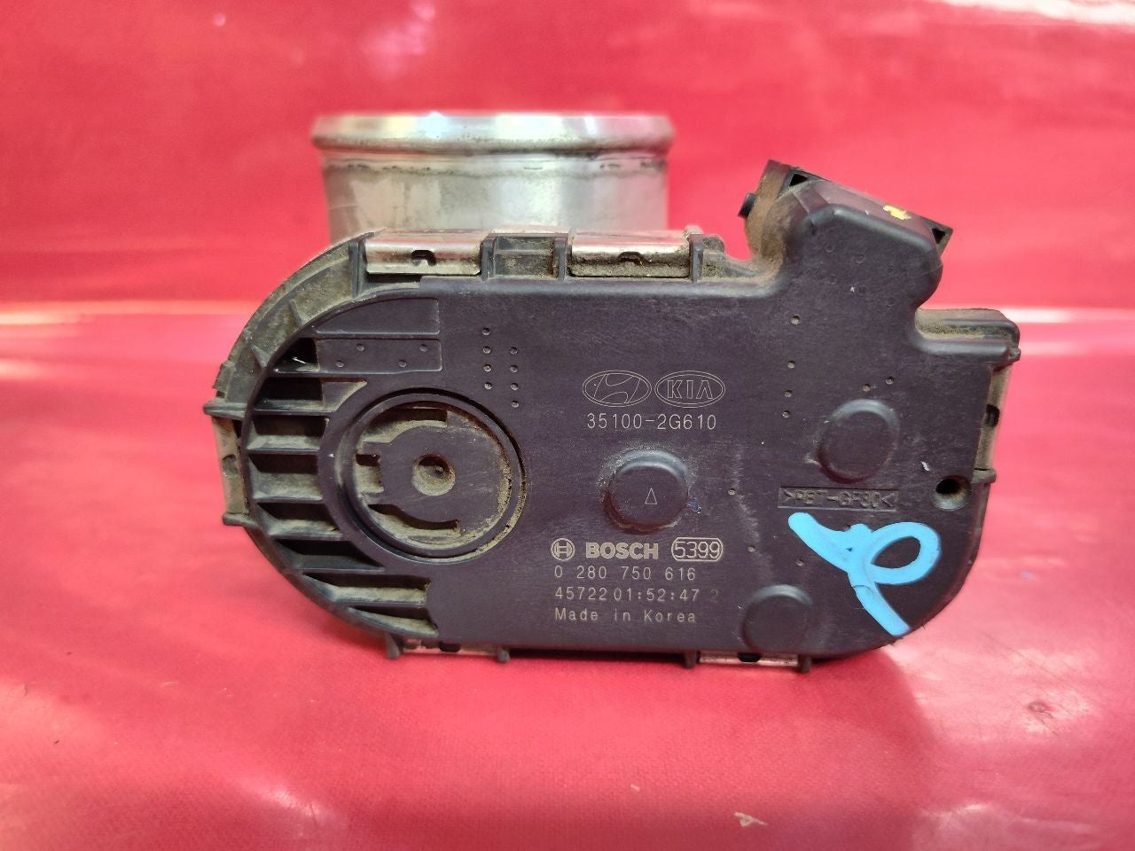 2015-202 Hyundai 2016-2022 Kia 2.0L L4 Fuel Injection Throttle Body w/ Bolts