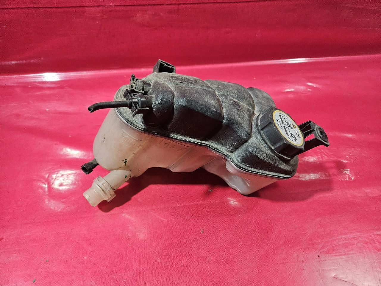 2015-2021 Land Rover Range Rover Coolant Reservoir Recovery Tank Bottle