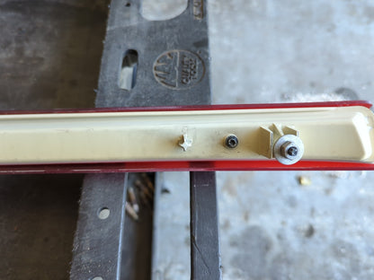 2007 - 2014 Escalade - Third 3rd High Mount Brake Light - READ NOTES - 25779085