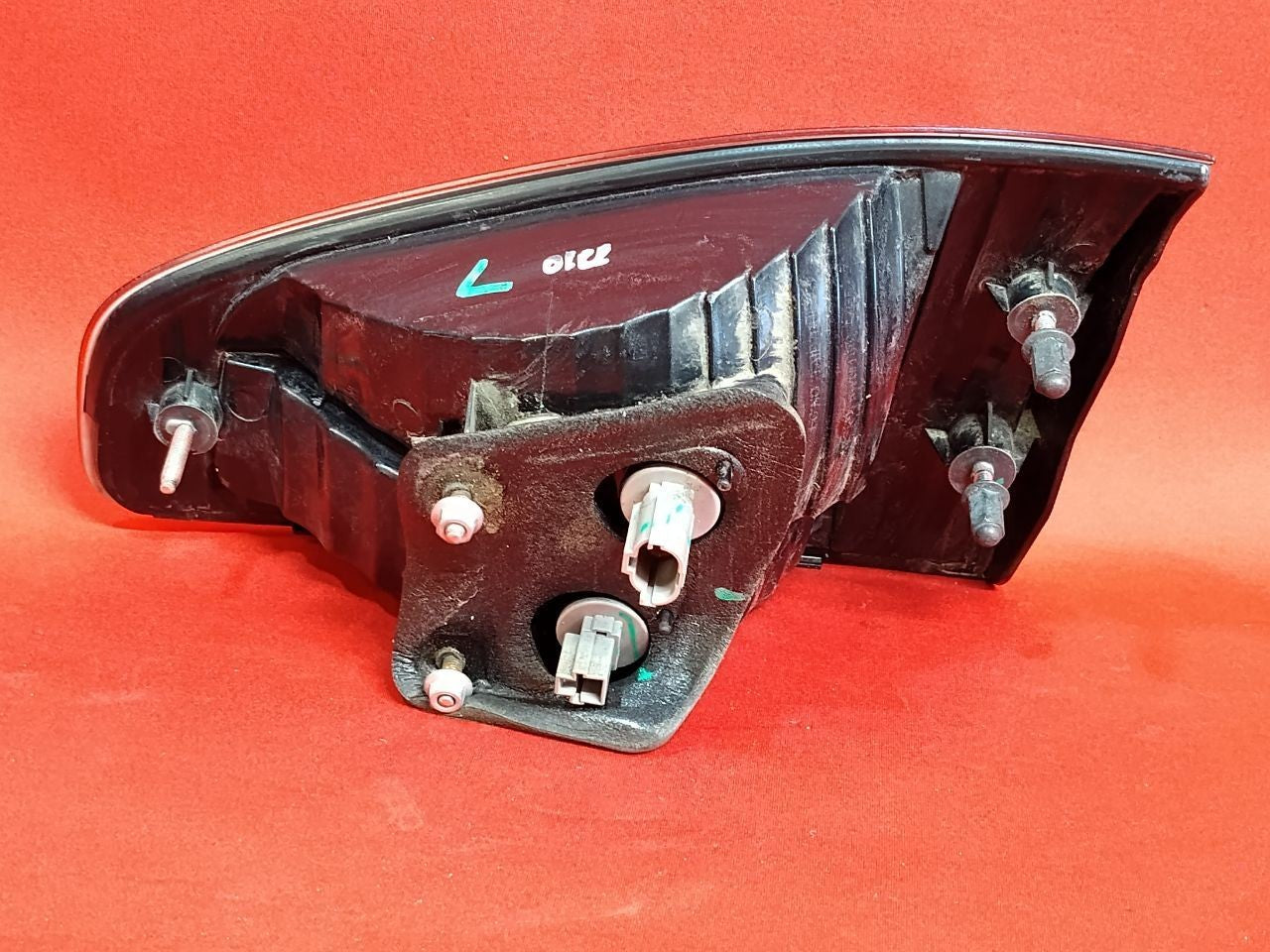 2008-2014 Subaru Tribeca LEFT DRIVER INNER Liftgate Hatch Tail Light Lamp