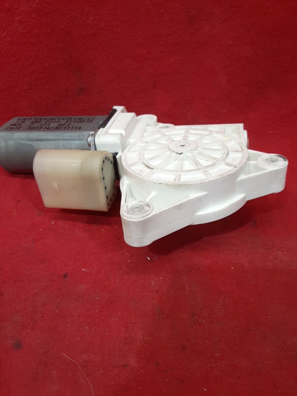 2012 - 2017 BMW 6 Series - Front Right / Passenger Side Window Motor - 7304522