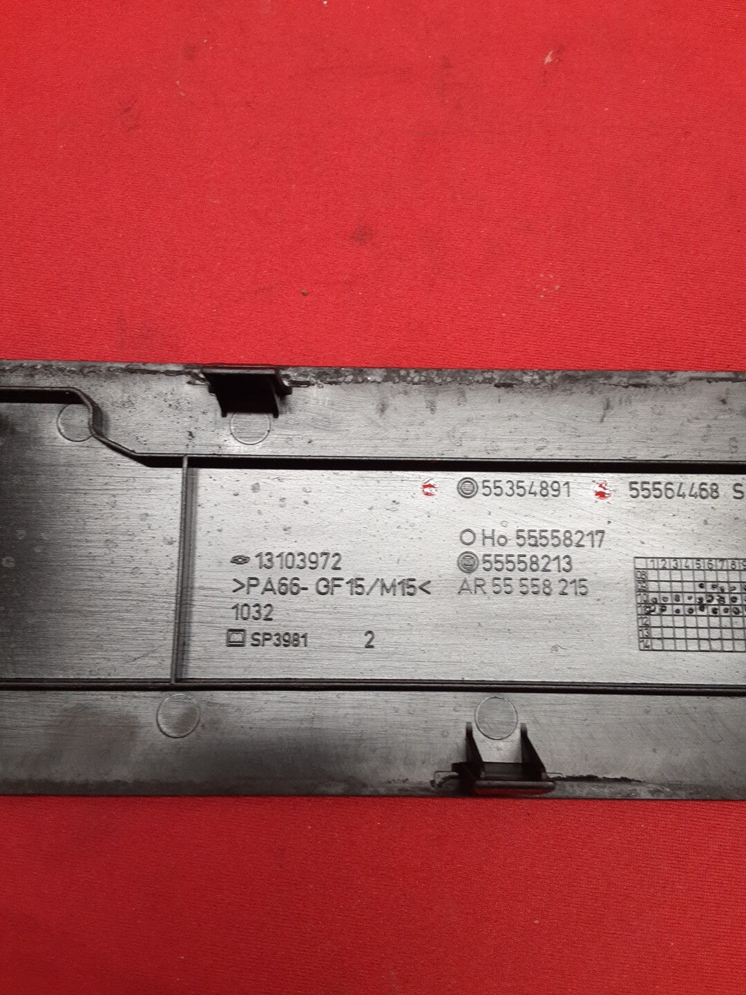 2012-2016 GM Chevrolet Sonic ECOTEC Engine Cover Trim 13103972