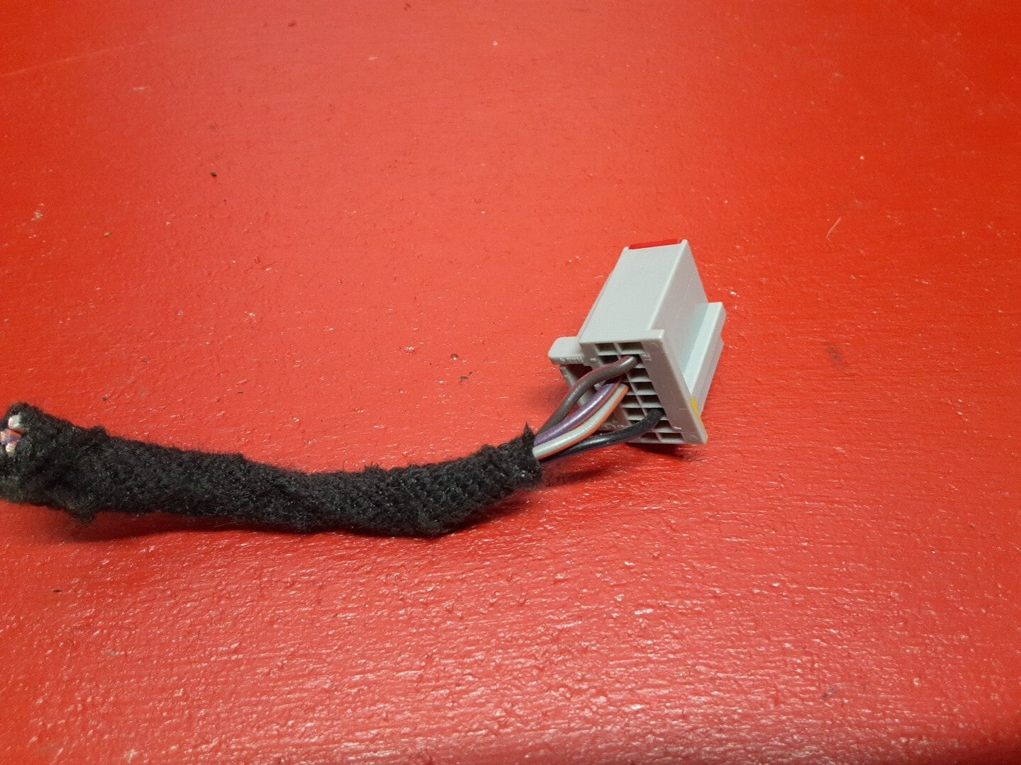 2011 2012 Ford Fusion Radio Information Display Unit BE5T-19C116-AB PIGTAIL WIRE