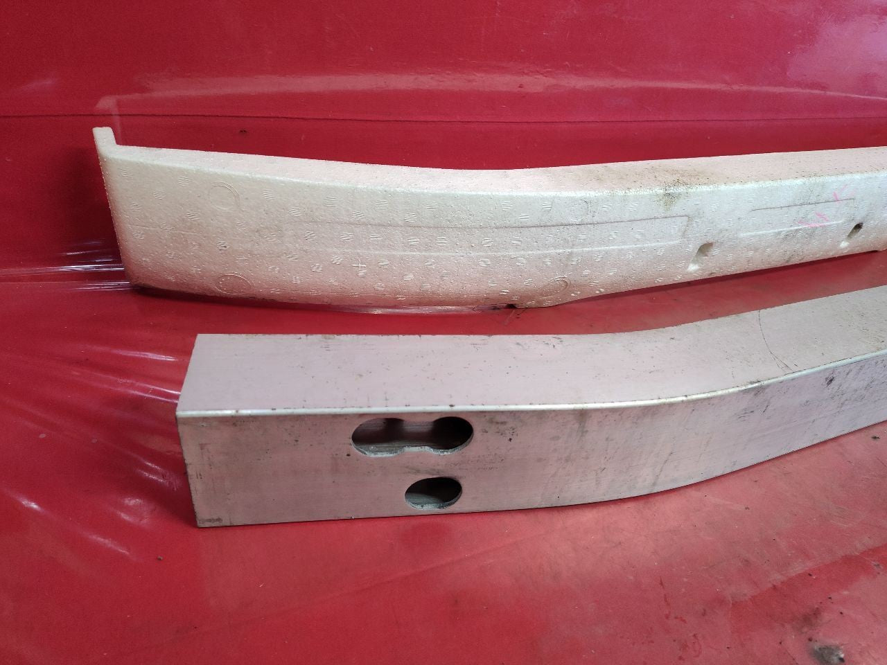 2000 2001 Nissan Maxima Front Bumper Reinforcement Impact Bar w/ Foam SET
