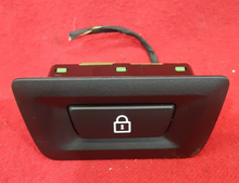BMW Rear Trunk Lid Latch Lock 927512002