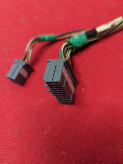 2006 Chrysler Pacifica Satellite Receiver Unit Module 56040995AA - PIGTAIL WIRES