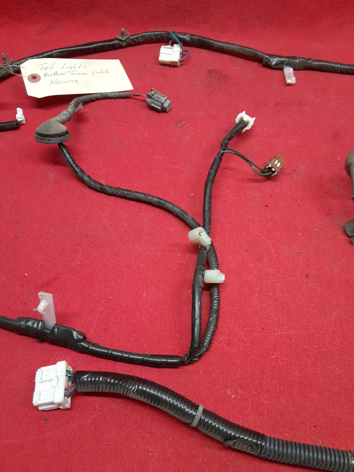 2002 2003 2004 Infiniti I35 REAR Trunk Latch Tail Light Bumper Wiring Harness 
