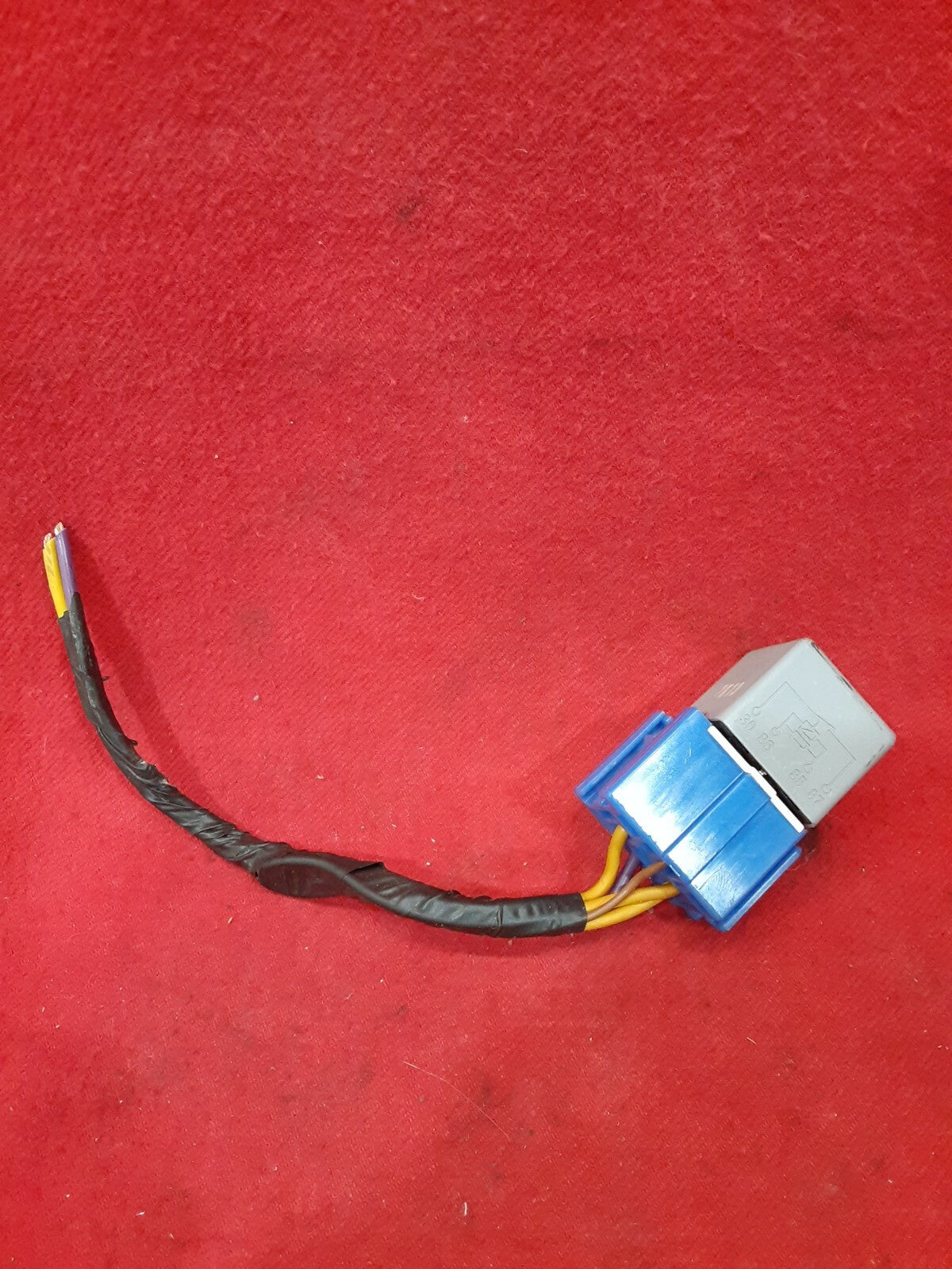AC Delco Relay with Pigtail Grey 7K13 84580702 12V MAX30A