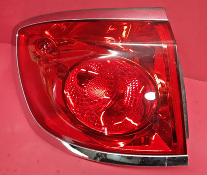 2008 - 2012 Buick Enclave LEFT DRIVER Outer Tail Light Lamp on Body 25954941