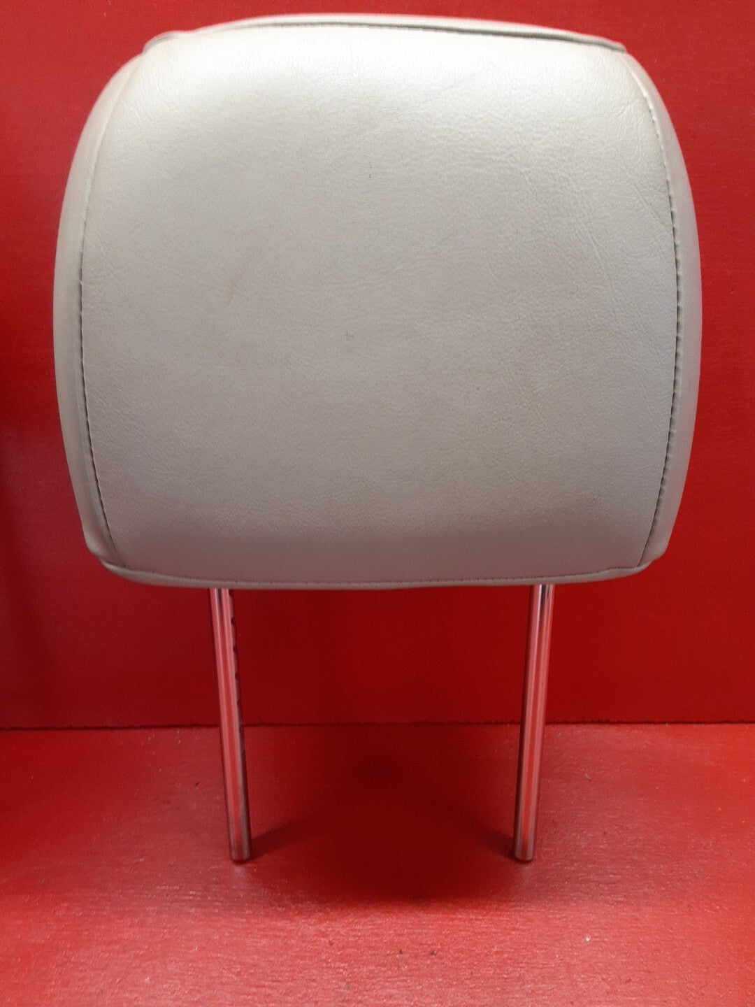 2001-2003 Toyota Highlander Front Headrest Left Right Set Ivory 7191048170A1