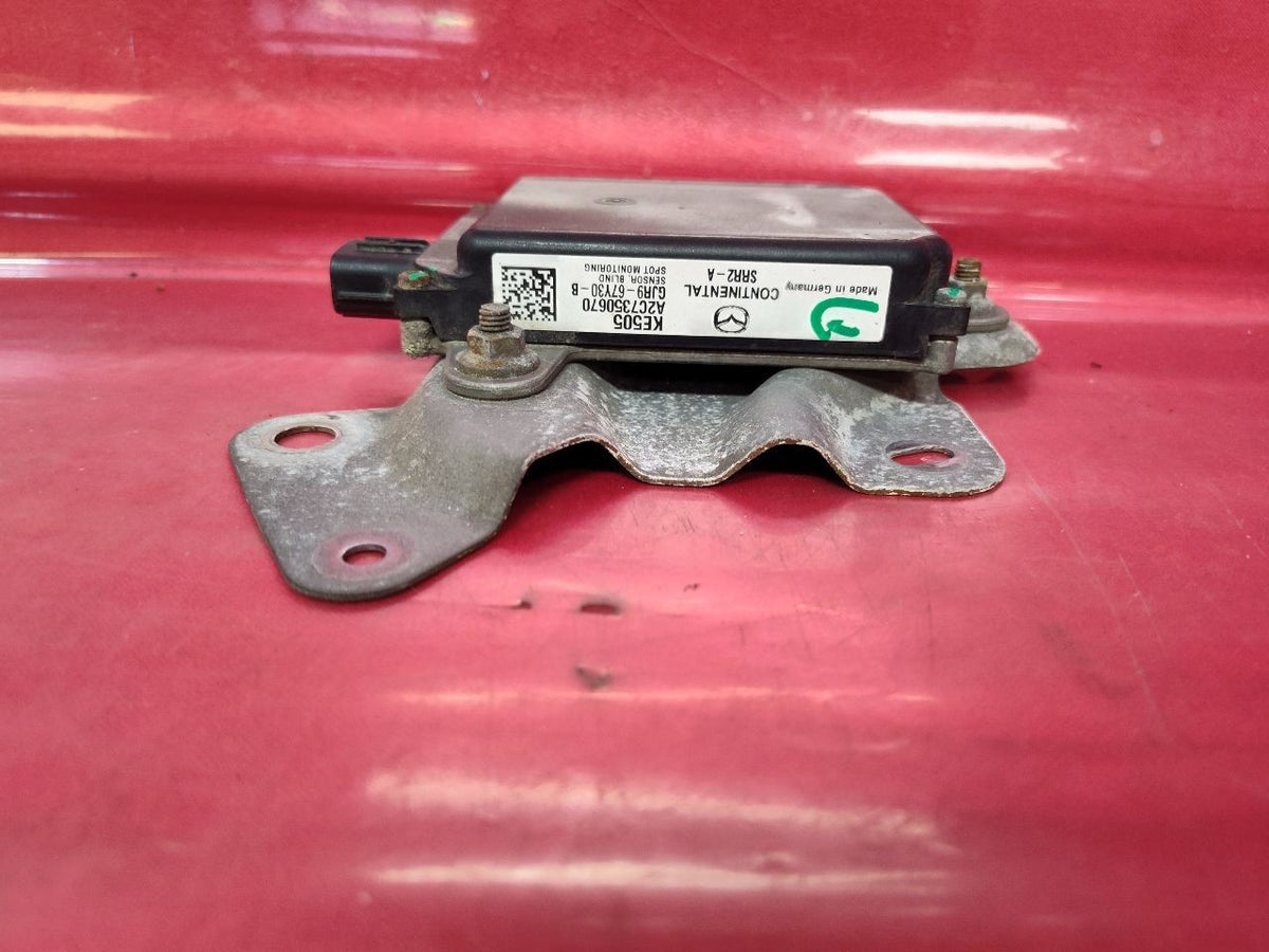 2014-2016 Mazda Mazda3 Hatchback Rear Blind Spot Radar w/ LEFT DRIVER Bracket