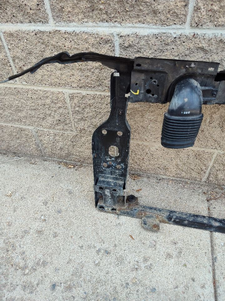 2012-2018 Fiat 500 Radiator Core Support Closure Panel 68089068AA - LOCAL PICKUP